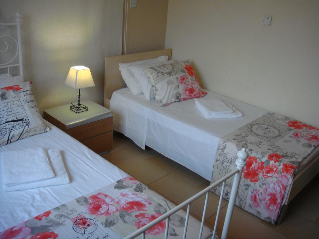 Athena Villa Ayia Napa Exteriör bild