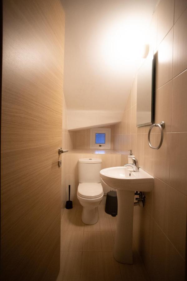 Athena Villa Ayia Napa Exteriör bild
